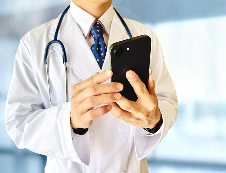 外苑前（東京）の歯医者、Angel矯正歯科・歯科口腔外科でLINE相談随時受付