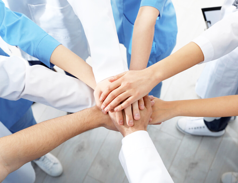 外苑前（東京）の歯医者、Angel矯正歯科・歯科口腔外科のプロフェッショナルチーム